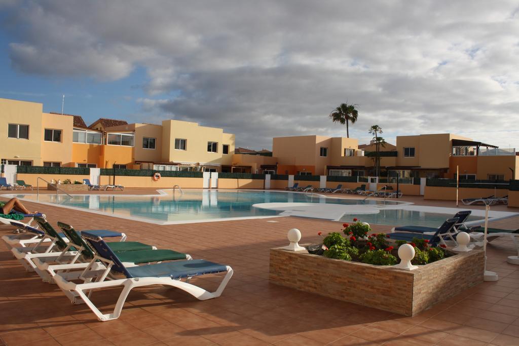 Anju Villas Los Delfines Bravo'S Apartments Corralejo Exterior photo